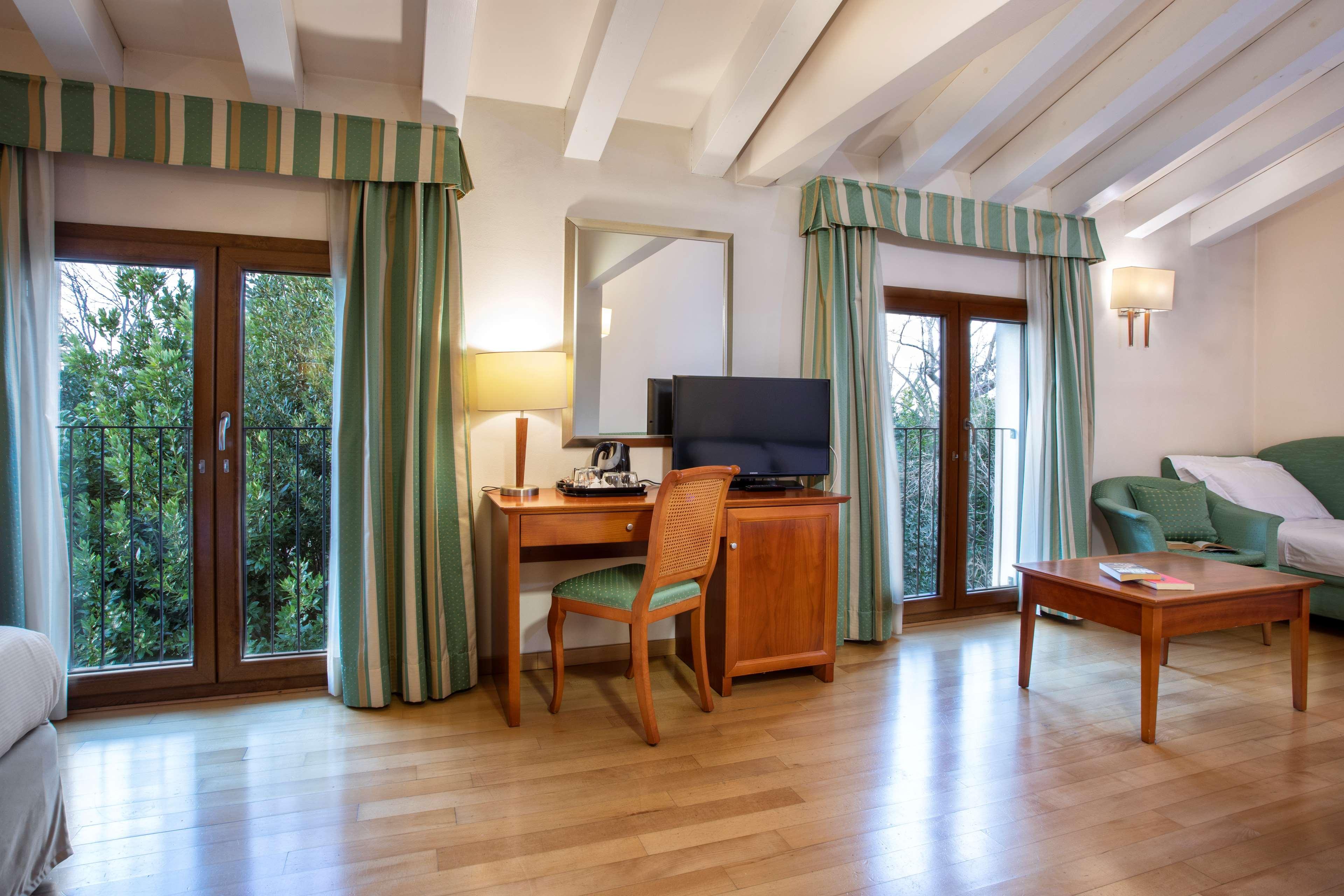 Best Western Titian Inn Hotel Treviso Silea Exterior foto