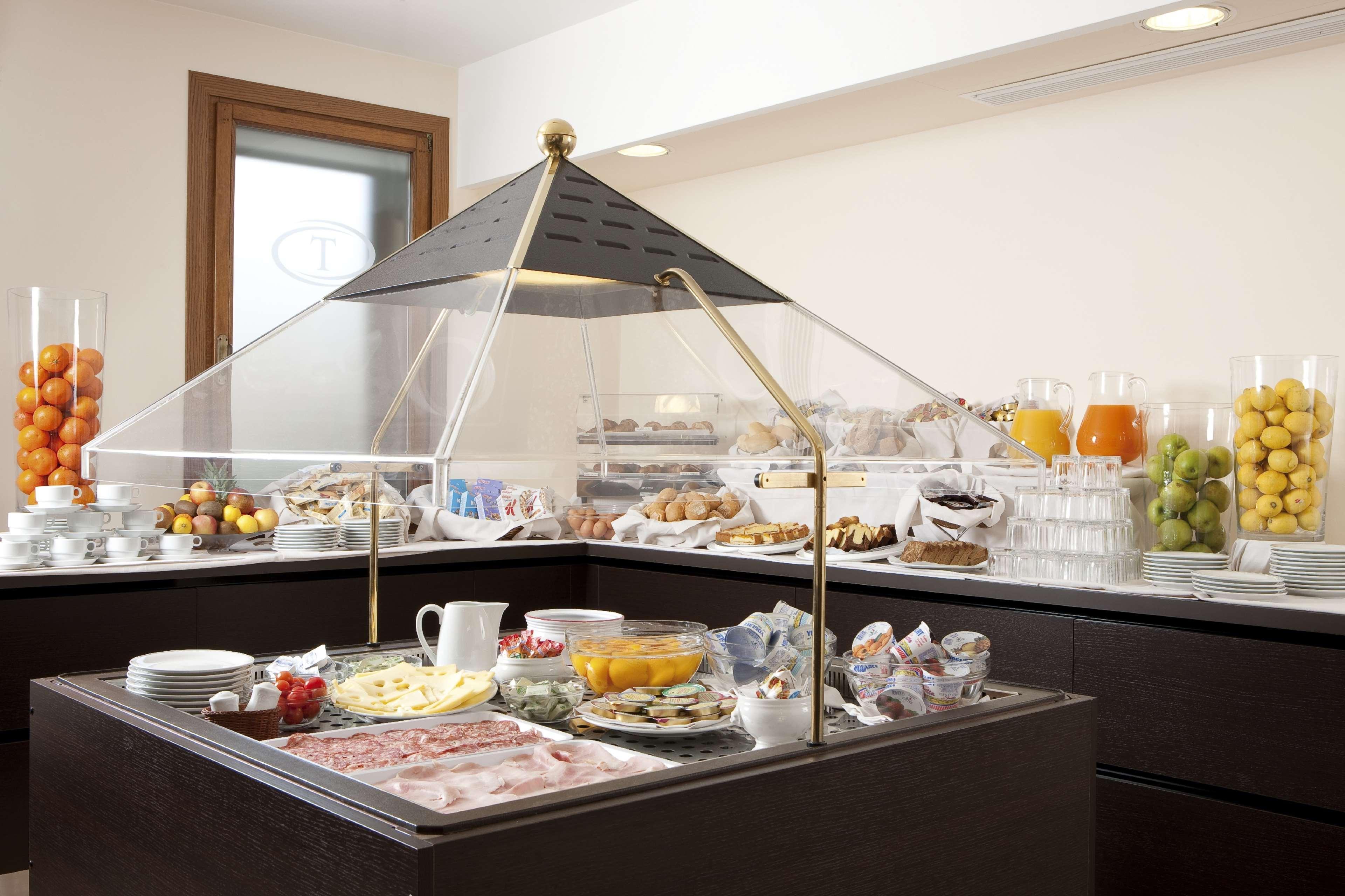 Best Western Titian Inn Hotel Treviso Silea Restaurante foto